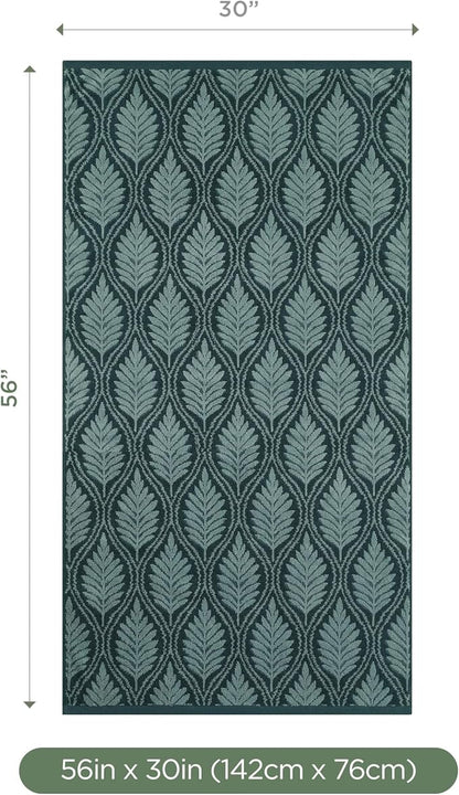 Martex Restore Fern Ogee Bath Towel – Soft, Absorbent, Moisture-Wicking and Quick to Dry – Lightweight for Everyday Use – Comfortable Feel with Convenient Loop for Hanging – 30" x 56" – Jade