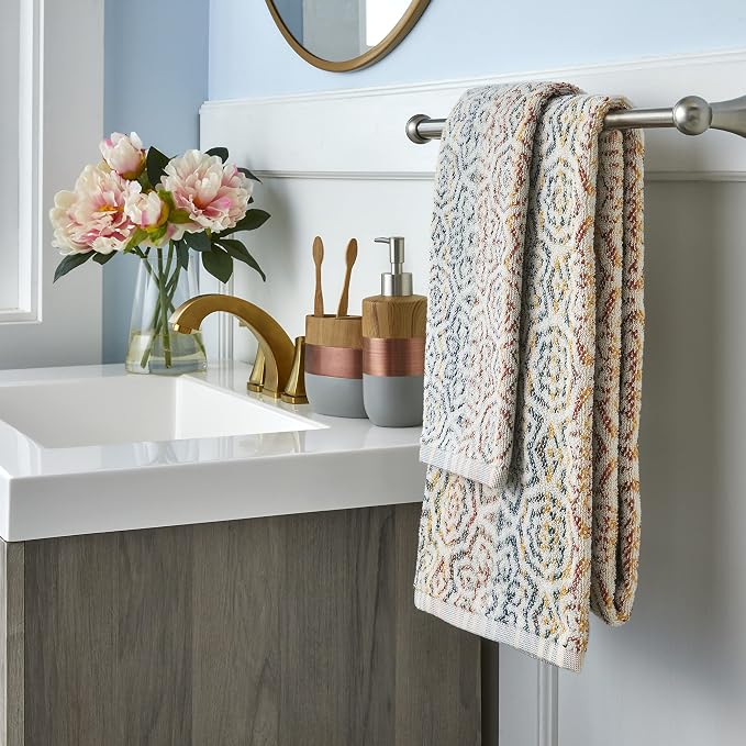 SKL Home Rhapsody Bath Towel, Premium 100% Cotton, Spice | 550 GSM weight. Spa-level quality. Soft & absorbent terry. Reversible jacquard pattern for 2-looks-in-1.