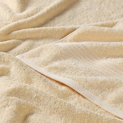 Superior Egyptian Cotton 8-Piece Towel Set, Assorted Towels for Home Bathroom, Guest Bath Decor Essentials, Includes 2 Bath, 4 Hand, 2 Face Towels/Washcloths, Quick Dry, Absorbent, Canary