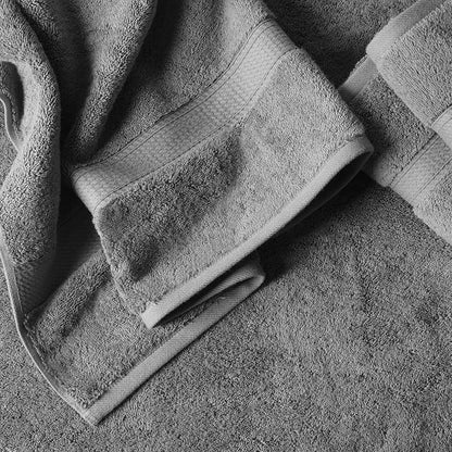 Superior Egyptian Cotton Plush & Absorbent, Bath Towel Set of 4, Charcoal | Quick Dry, Soft Luxury Towel Set, Bath Essentials for Bathroom, Guest Bath, Spa, 4 Piece Bath, Madeline Towels
