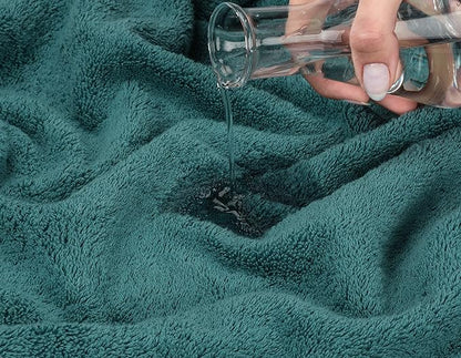 American Soft Linen 35x70 Jumbo Large Bath Towel, 600 GSM 100% Cotton Turkish Bath Sheet, Oversized Luxury Bath Towel for Bathroom Beach and Pool, Teal