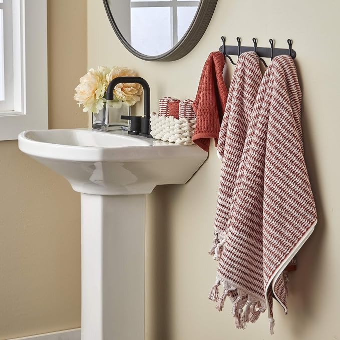 SKL Home Longborough Bath Towel, 100% Turkish Cotton, Spice | 640 GSM weight. Spa-level quality. Soft & absorbent jacquard with hand-knotted tassels.