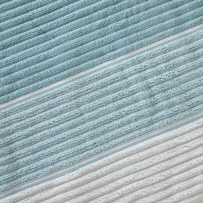 SKL Home Planet Ombre Bath Towel, 100% Turkish Cotton, Aqua | 600 GSM weight. Spa-level quality. Soft & absorbent textured jacquard.