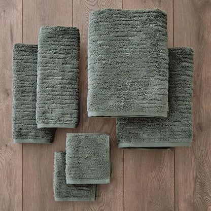 SKL Home CloudSoft Bath Towel Set, 6-Piece, 100% Cotton Luxury, Green Pine | 2 Bath towels, 2 hand towels, 2 washcloths. Premium spa-level quality. 600/520 GSM weight. Ultra plush & absorbent.