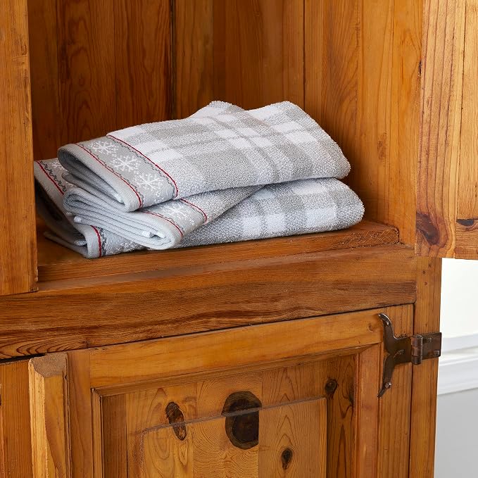 SKL Home Christmas/Winter Whistler Plaid Bath Towel, 100% Cotton, Gray | 500 GSM. Soft & absorbent plaid jacquard. Great for holiday gifting.
